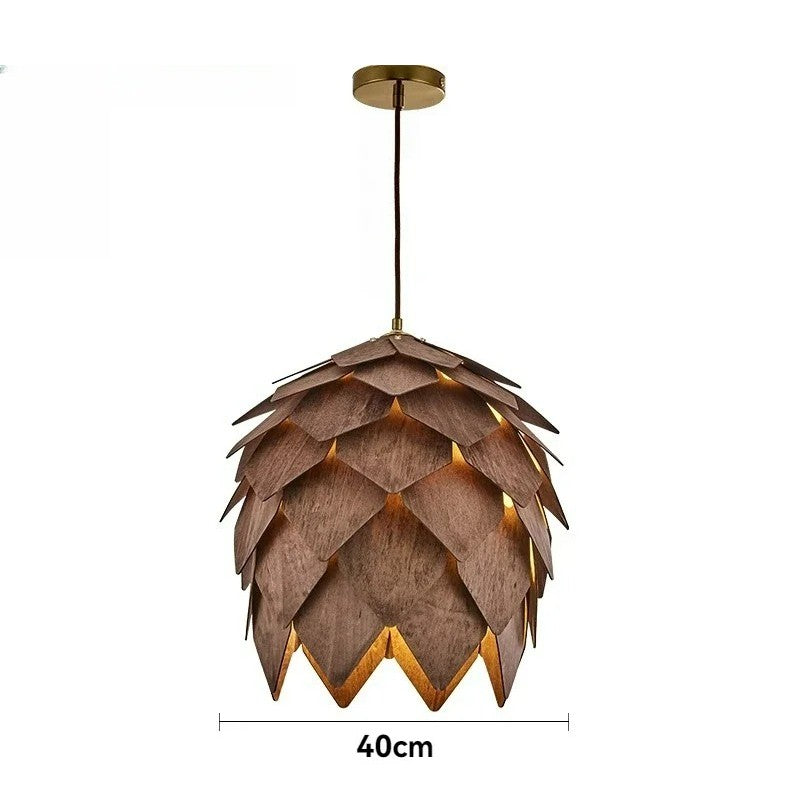 Suspension bois sculpté en forme de pomme de pin | Chic & naturel 40 cm / Marron foncé