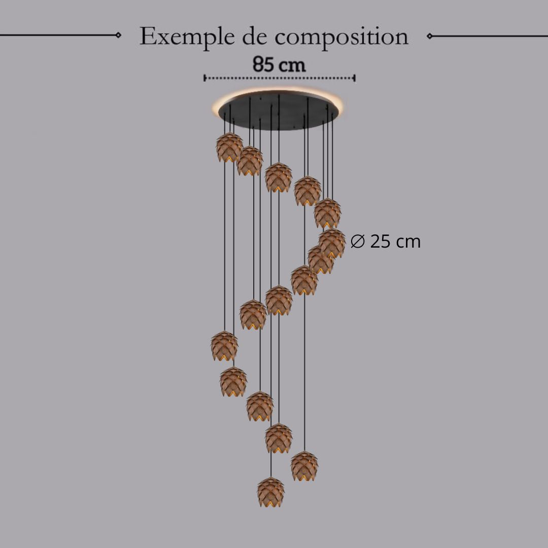 Suspension bois sculpté en forme de pomme de pin | Chic & naturel