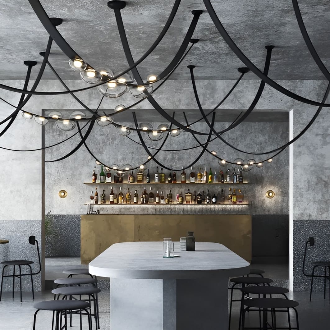 Lustre suspendu design à sangles de cuir et globes en verre