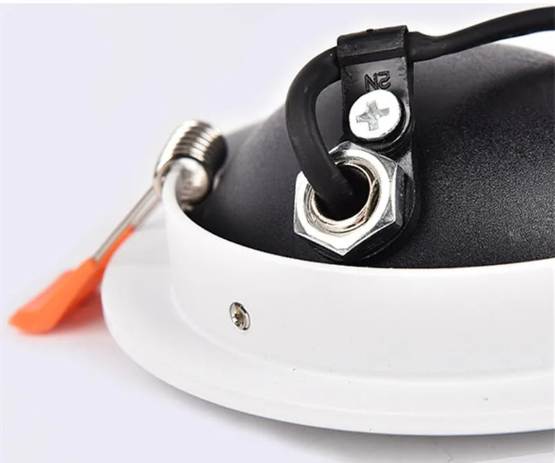 Spot encastrable orientable 360° | Design discret & éclairage ciblé