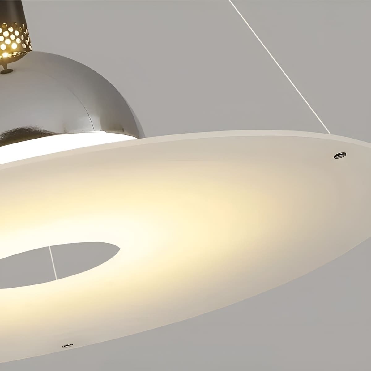 Suspension sculpturale circulaire | Design suspendu & éclairage indirect
