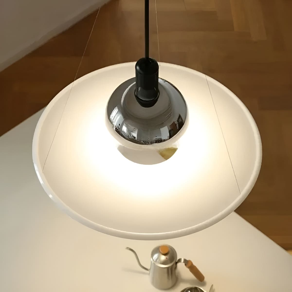Suspension sculpturale circulaire | Design suspendu & éclairage indirect