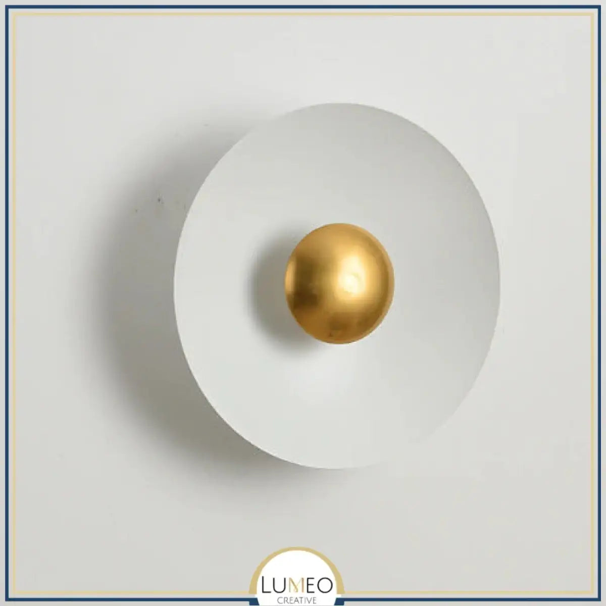 Applique murale circulaire éclipse| Luminaire mural multicolore au style artistique et sculptural 30cm / Blanc & Or