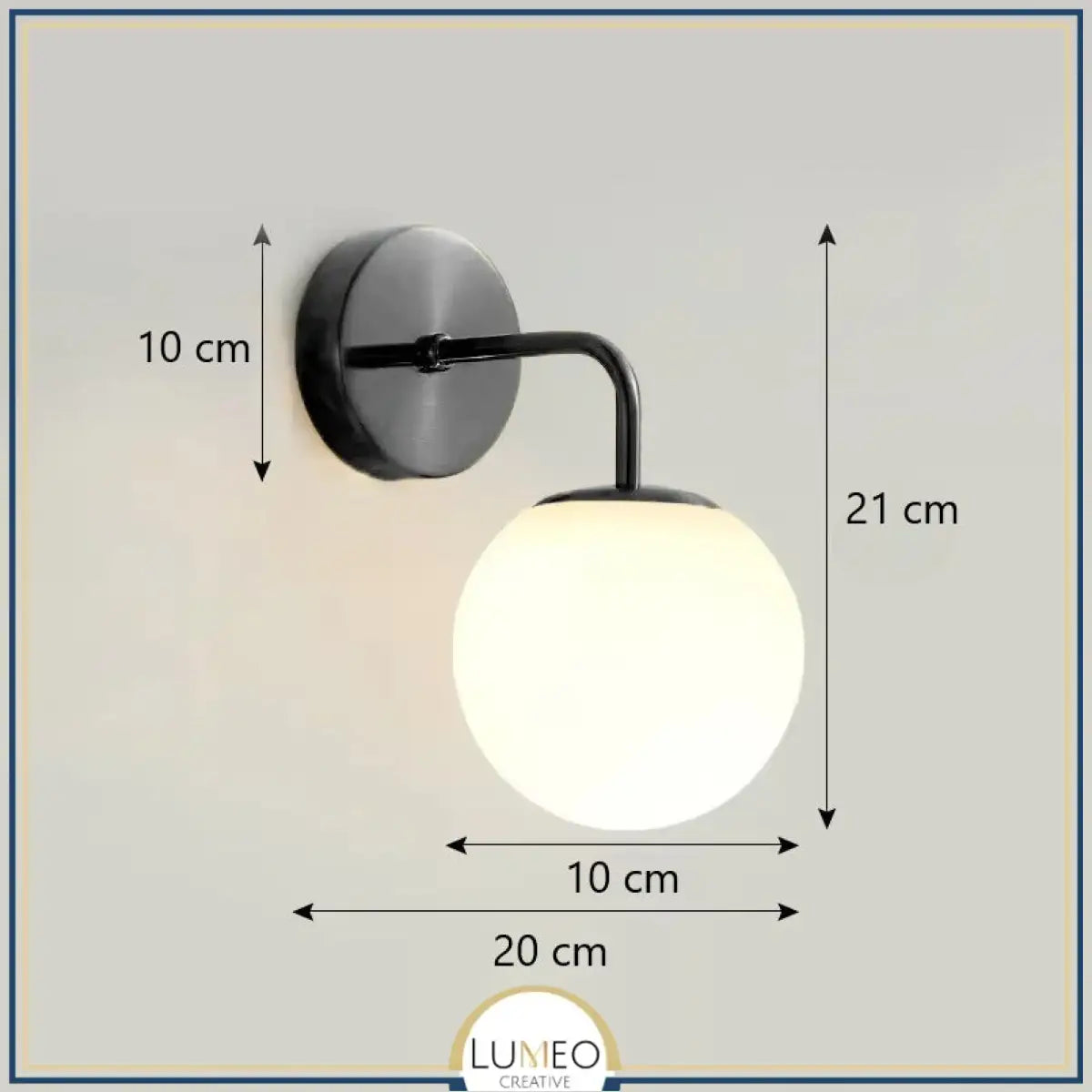 Applique murale globe dépoli suspendu | Luminaire chic et tendance