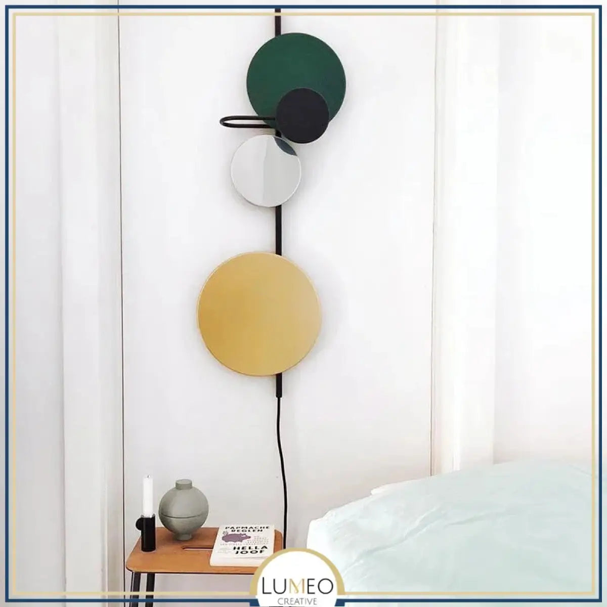 Applique murale graphique à disques colorés