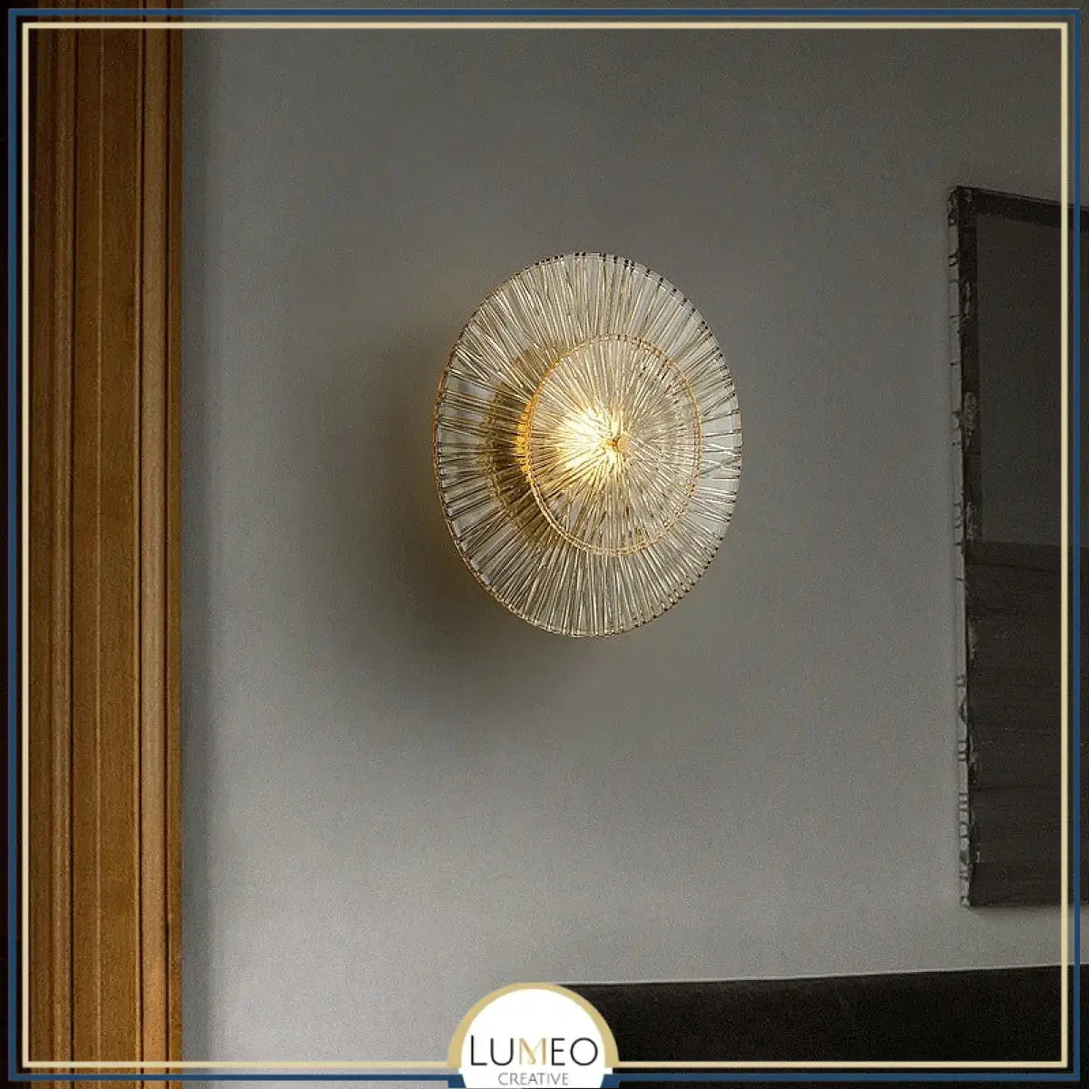 Applique murale ronde en verre rayonnant | Luminaire sculptural au style chic et raffiné