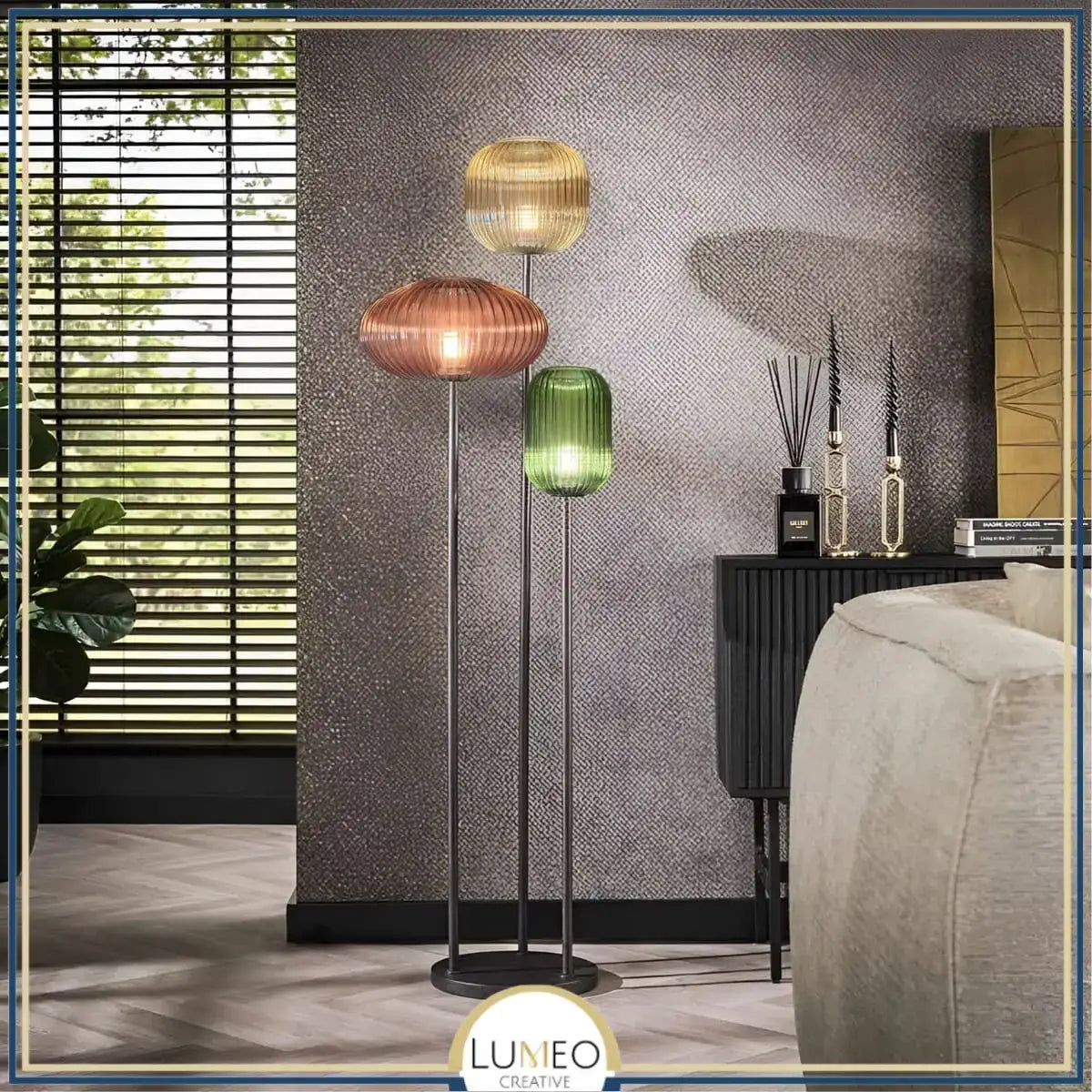 Lampadaire vintage et retro