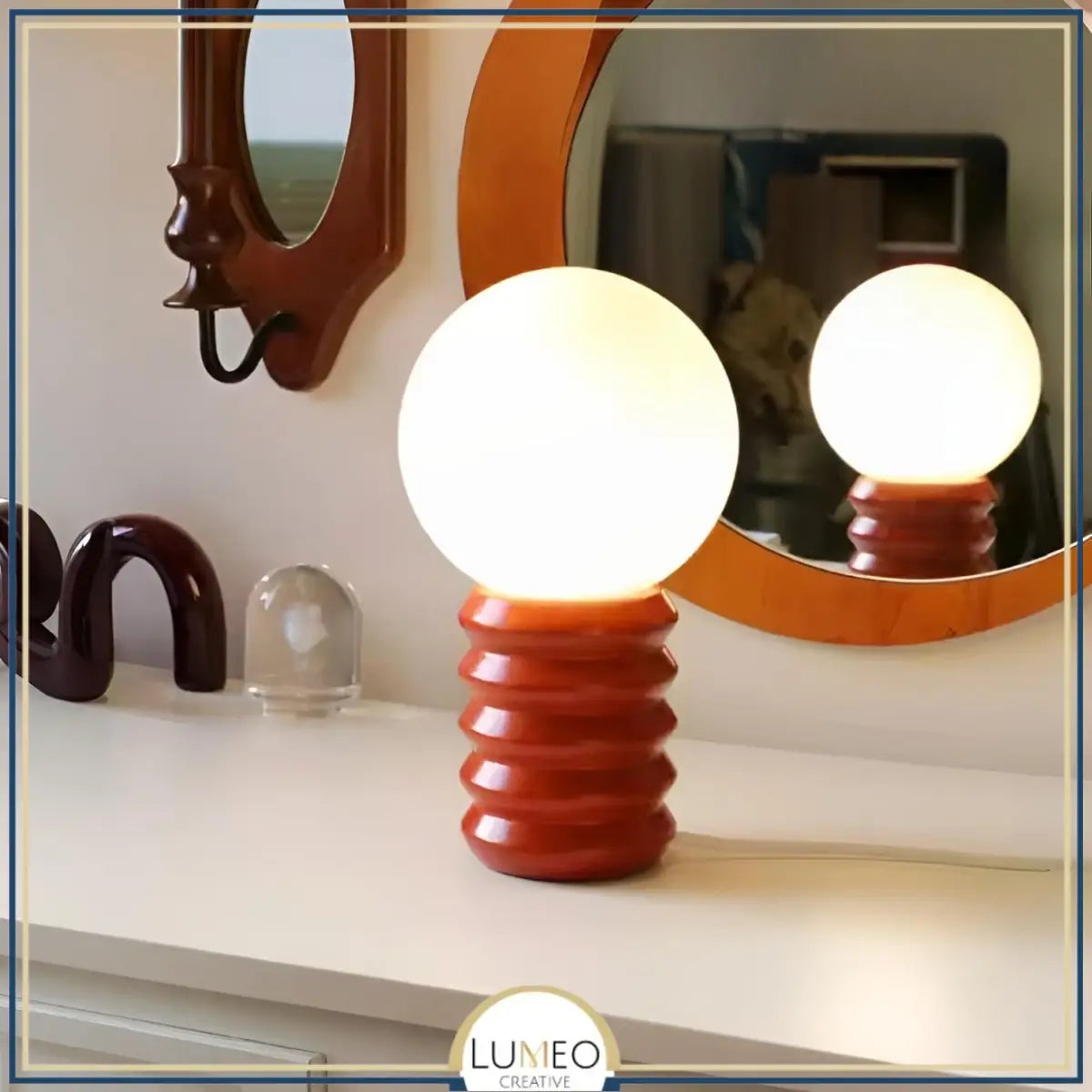 Lampe à poser design globe ressort | Élégance contemporaine C