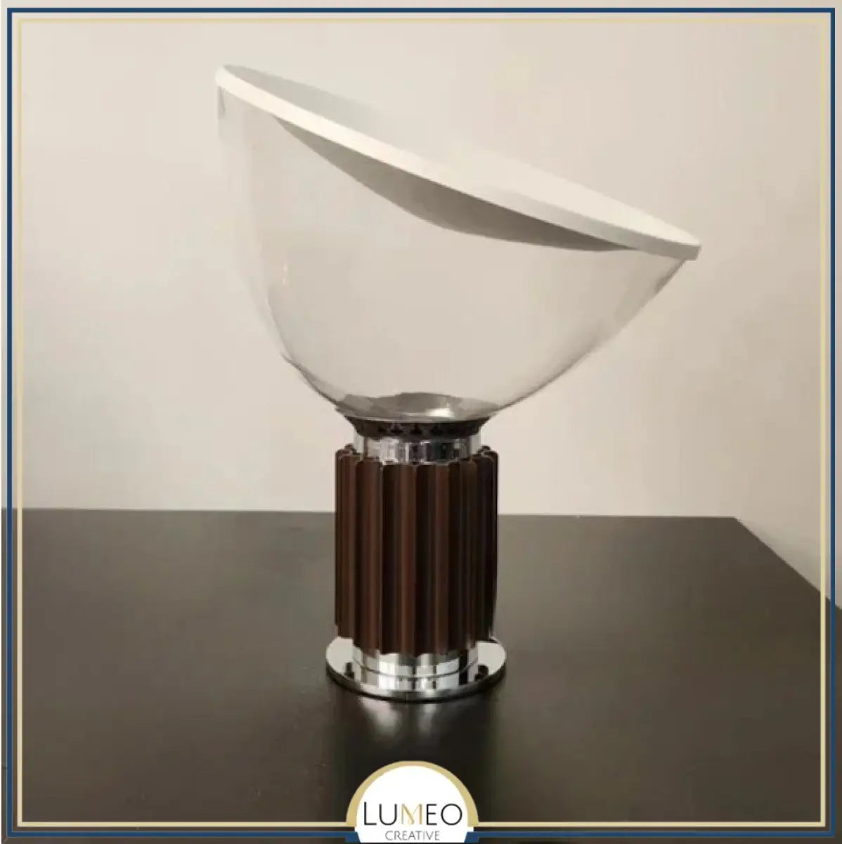 Lampe à poser design italien| Réflexion sculpturale et élégance vintage Marron / 50 cm