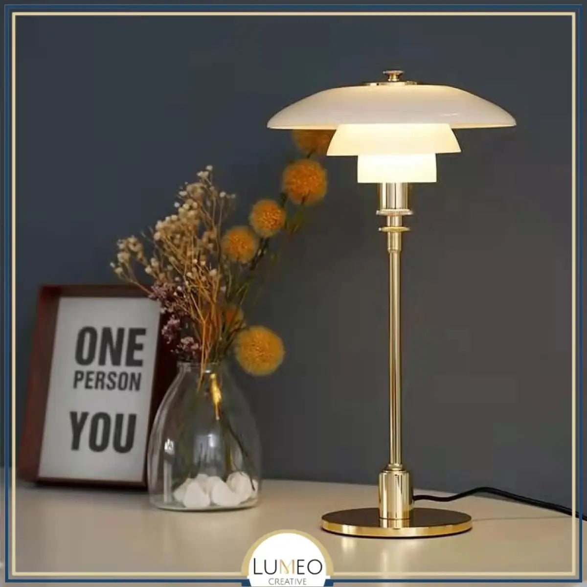 Lampe à poser rétro chic verre multicouche | Ambiance douce et élégante Blanc / Doré / Blanc neutre