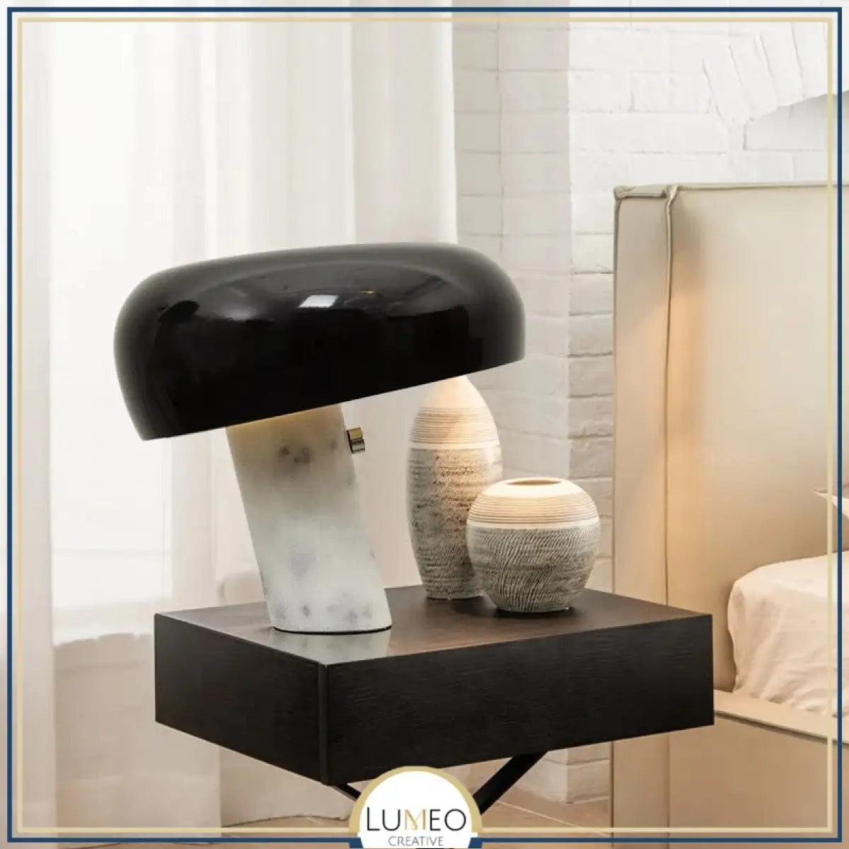 Lampe champignon marbre et abat jour coloré | Luminaire de table design italien Noir / Petit