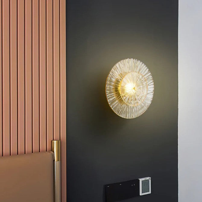 Applique murale ronde en verre rayonnant | Luminaire sculptural au style chic et raffiné
