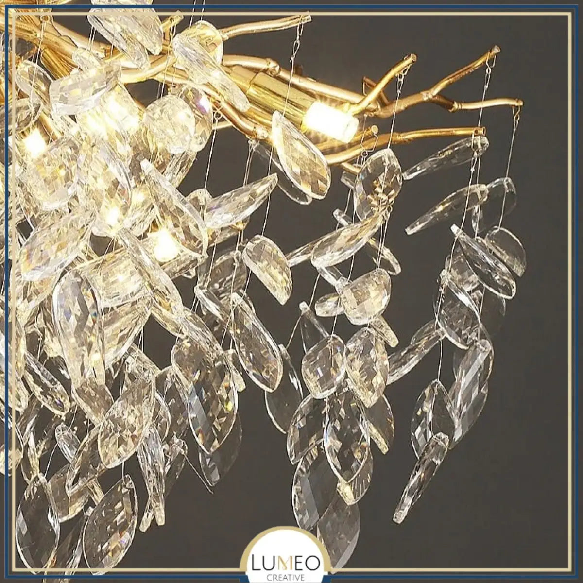 Lustre cascade cristalline doré ou argenté