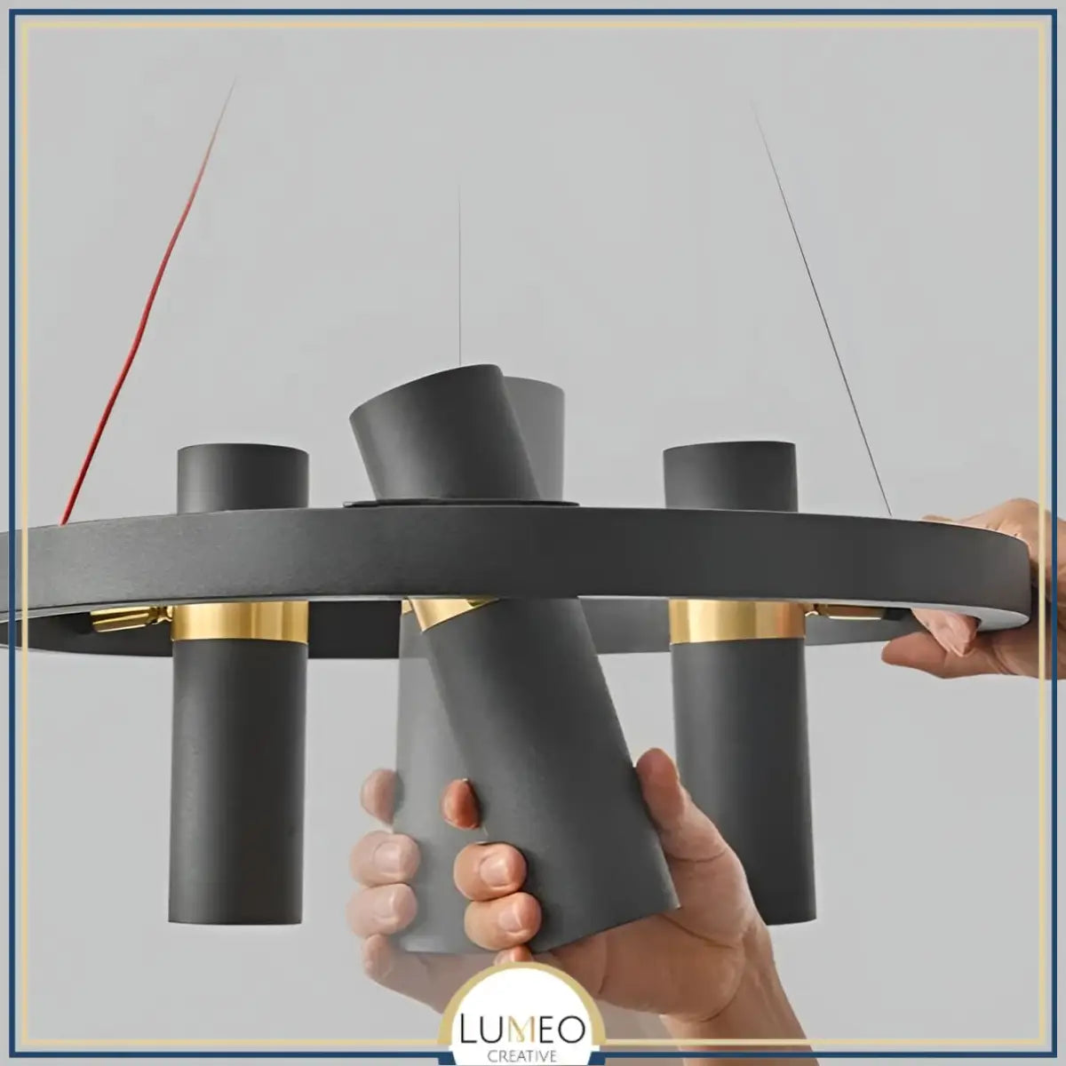 Lustre circulaire à spots orientables | Design moderne noir et or