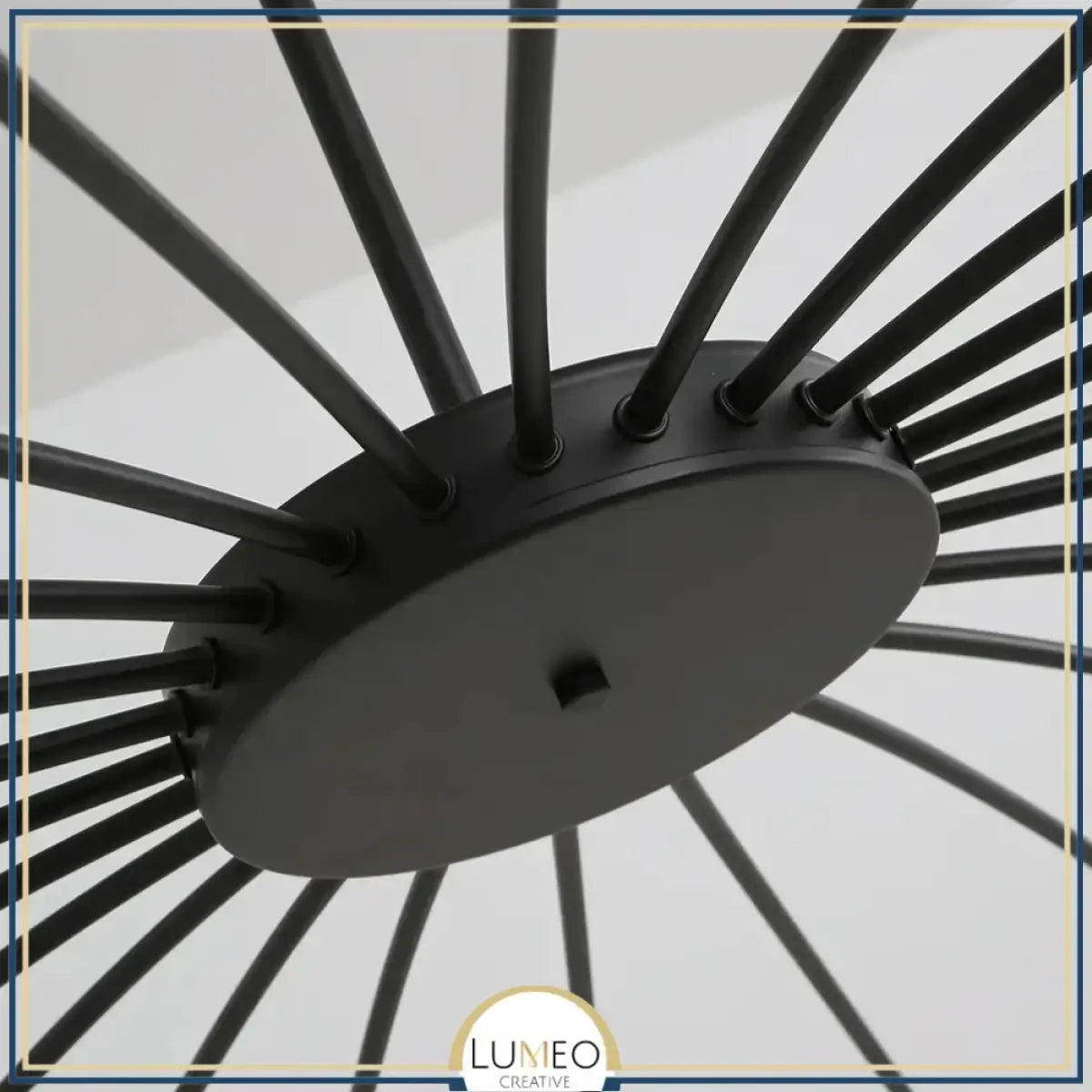 Lustre circulaire architectural en tubes à LED | Luminaire au design moderne