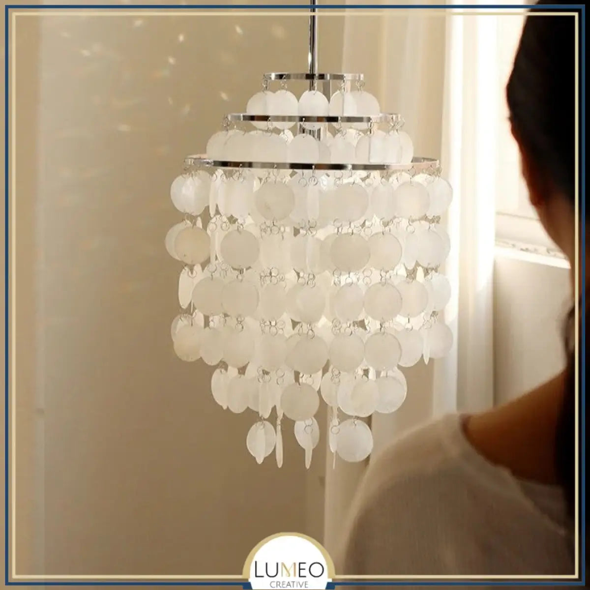 Lustre design en coquillages naturelles