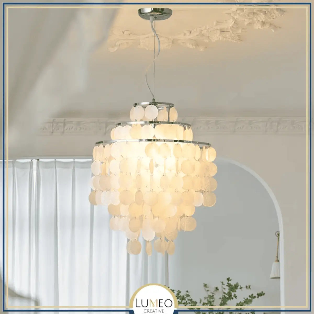 Lustre design en coquillages naturelles