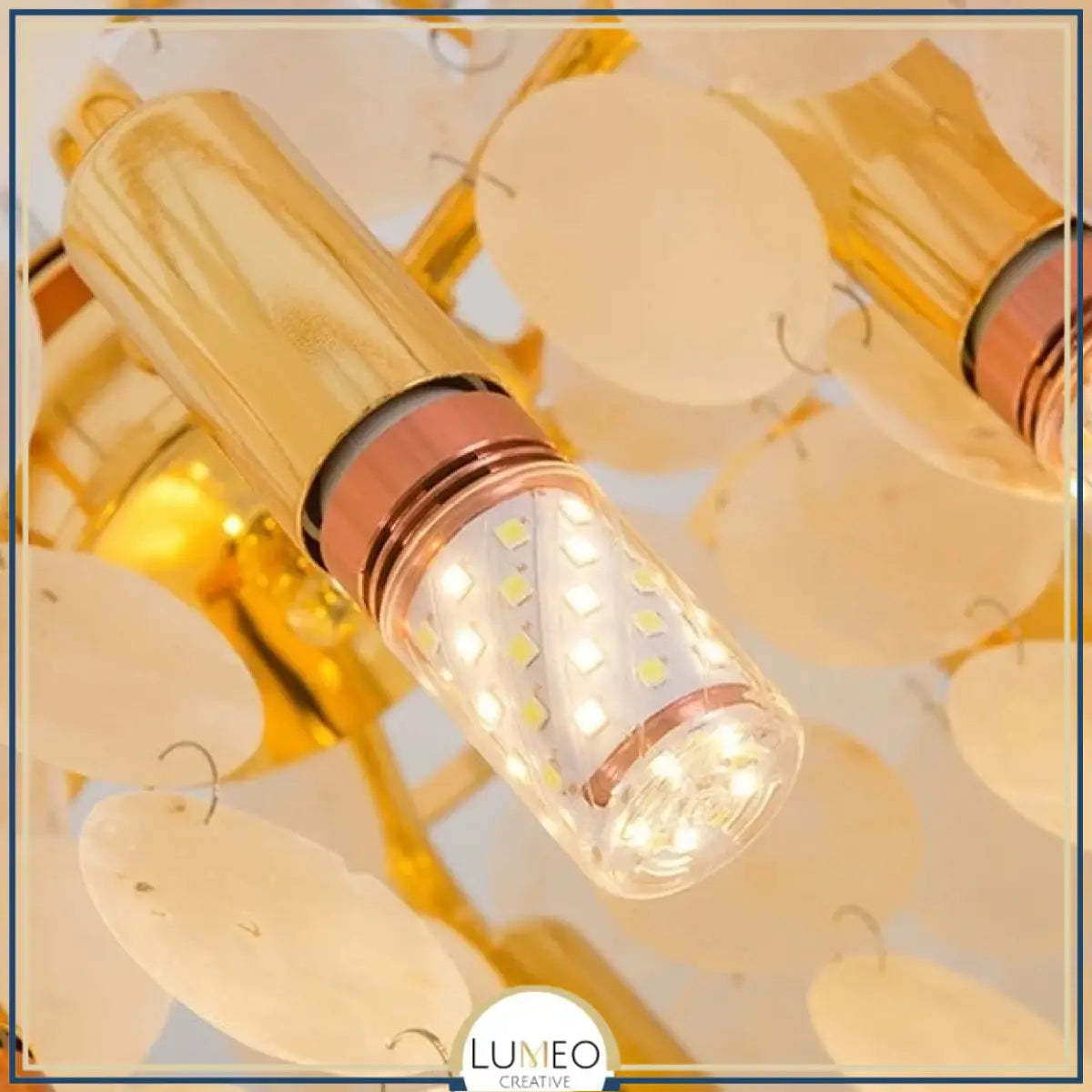 Lustre design en coquillages naturelles