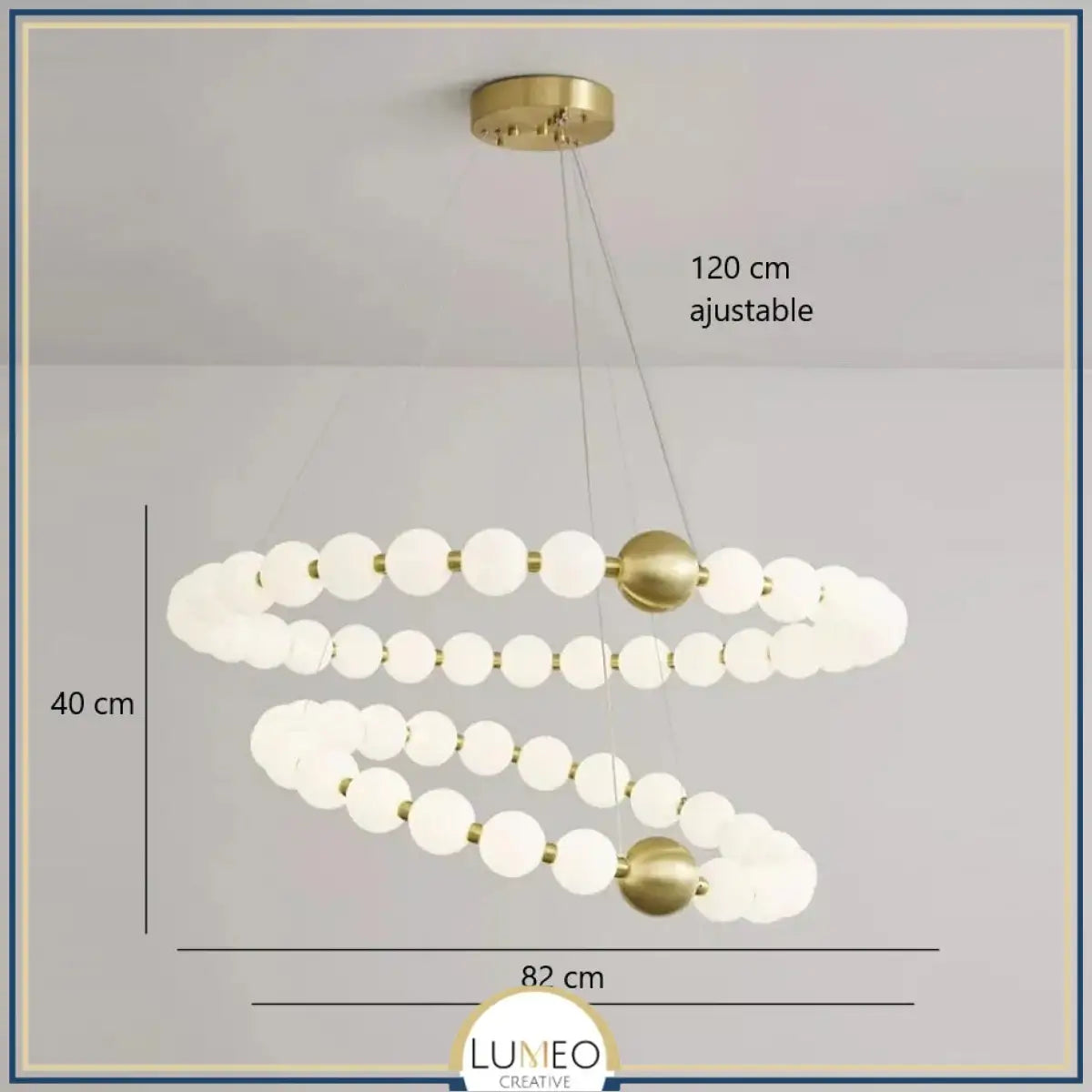 Lustre doré orné de perles en verre opalin | Luminaire chic Rond 38 boules / Blanc froid