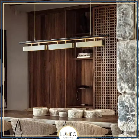 Lustre suspendu au design rectangulaire dorée | Luminaire suspendu moderne et épuré