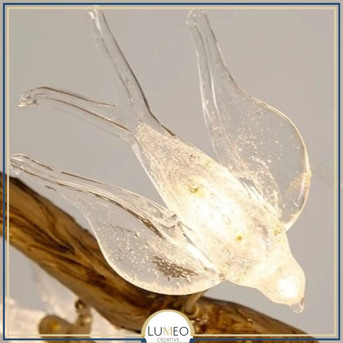 Lustre suspendu oiseaux en résine sculptée | Chic & sculptural