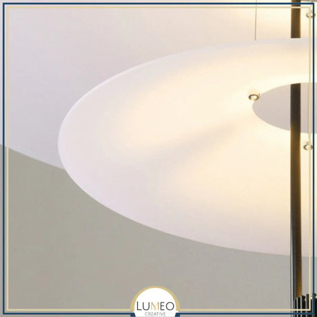 Suspension au design architecturale à disques superposés