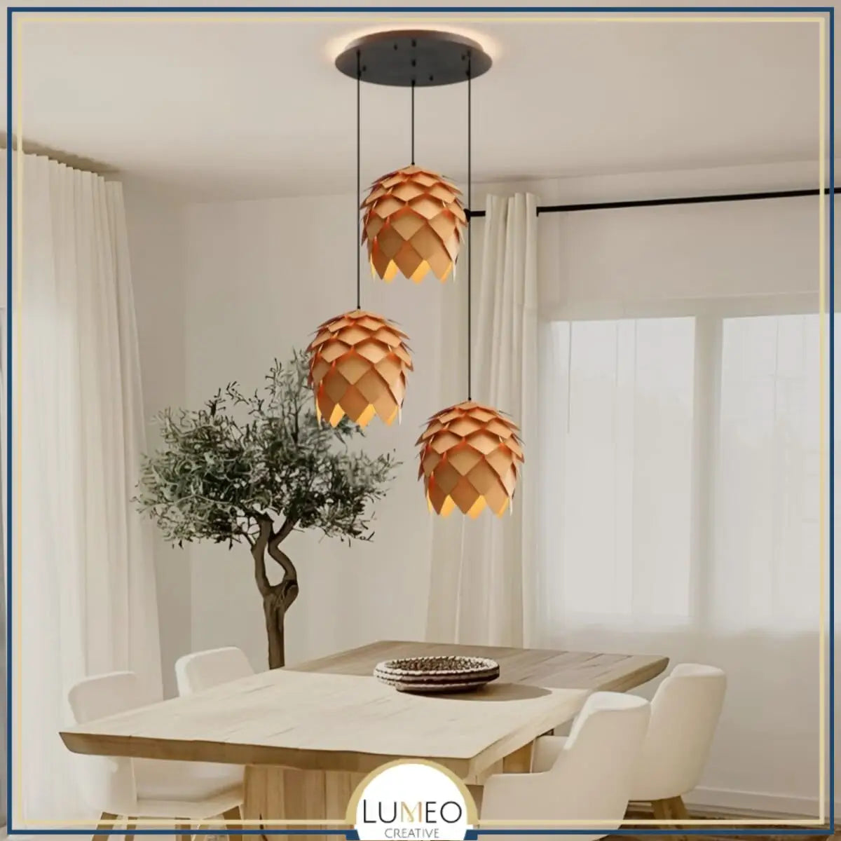 Suspension bois sculpté en forme de pomme de pin | Chic & naturel