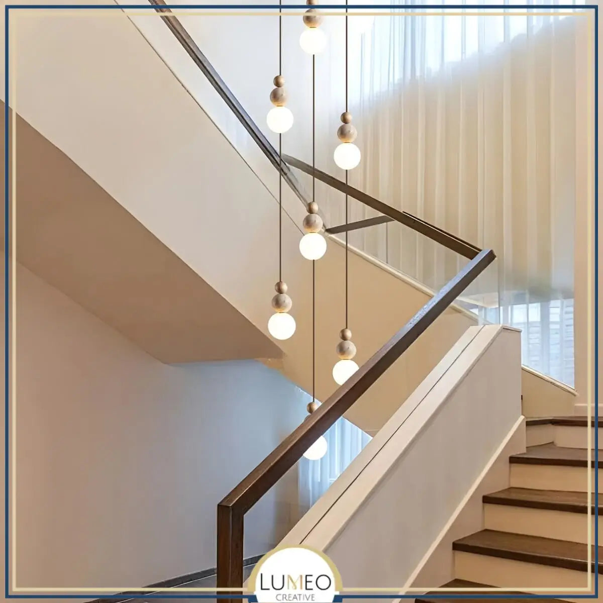 Suspension chic en verre opalin pierre naturelle et bois | PERLINE