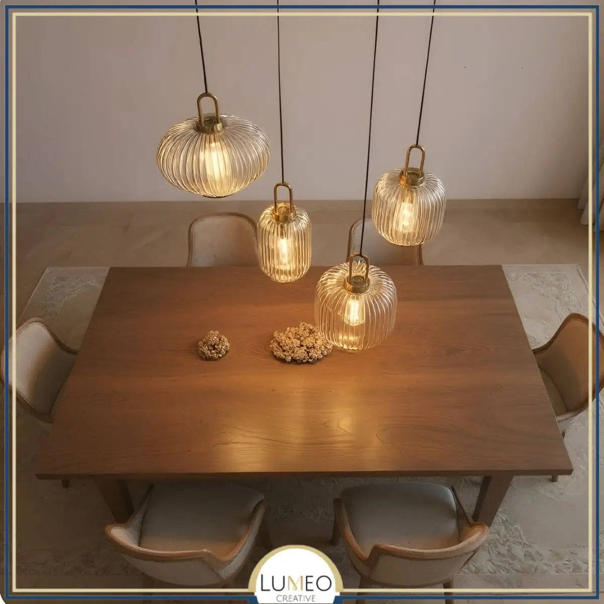 suspension en verre transparent style vintage et retro chic
