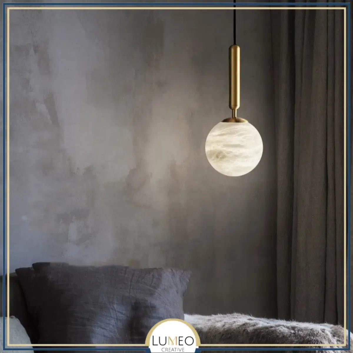 Suspension doré et boule en marbre naturel | Élégance minimaliste et lumière texturée