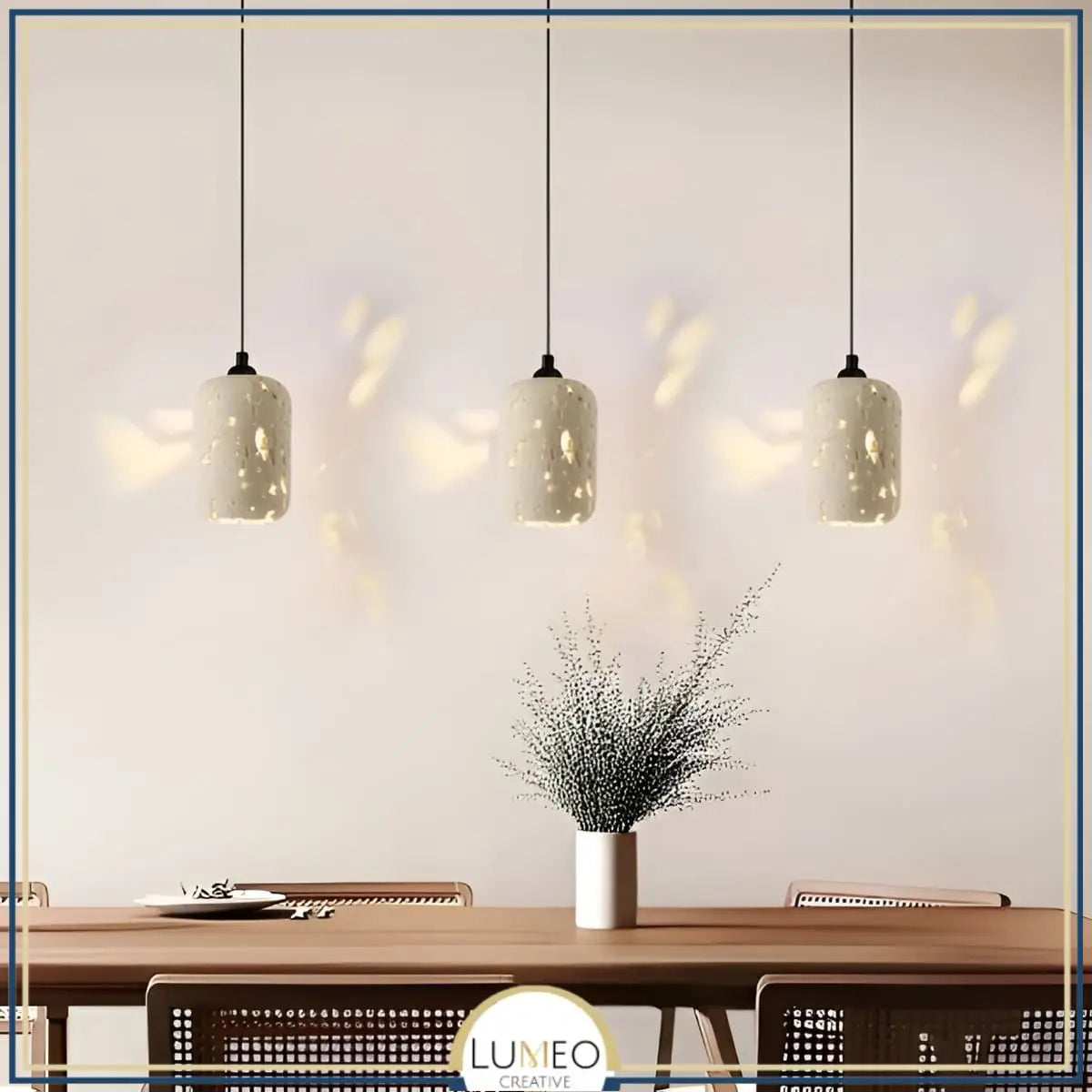 Suspension en pierre naturelle ajourée | Artisanale & Sculpturale