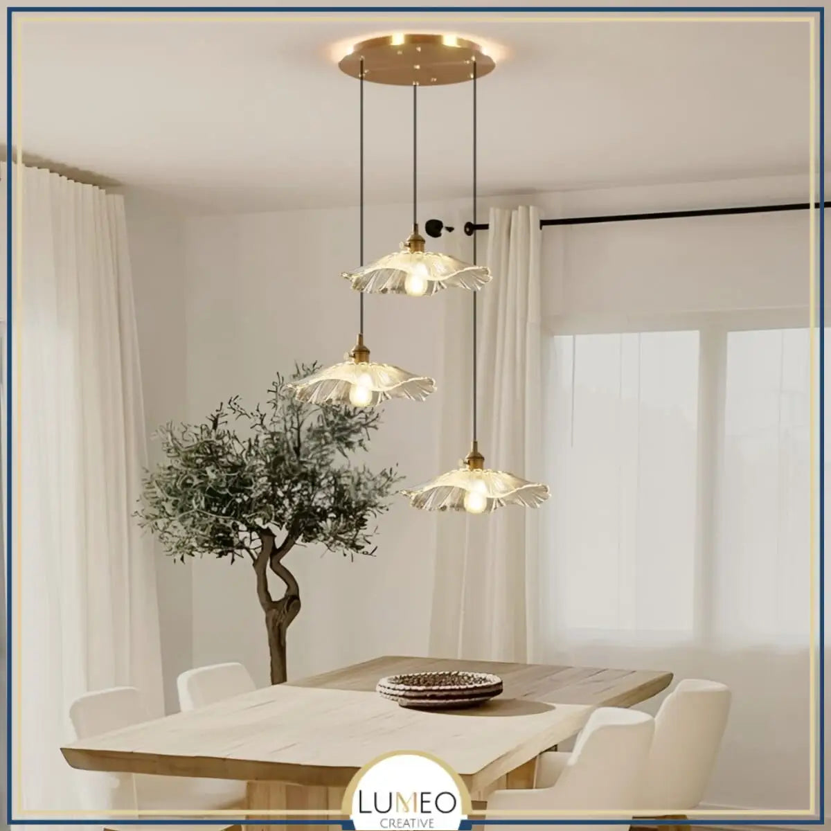 Suspension et plafonnier florale en verre coloré | Luminaire vintage en forme de fleur