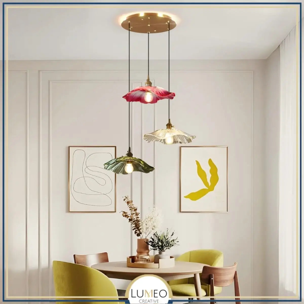 Suspension et plafonnier florale en verre coloré | Luminaire vintage en forme de fleur