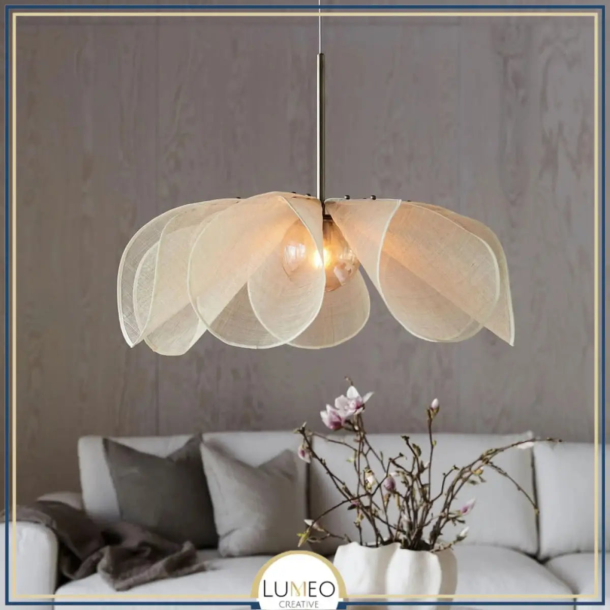 suspension design fleur en tissu