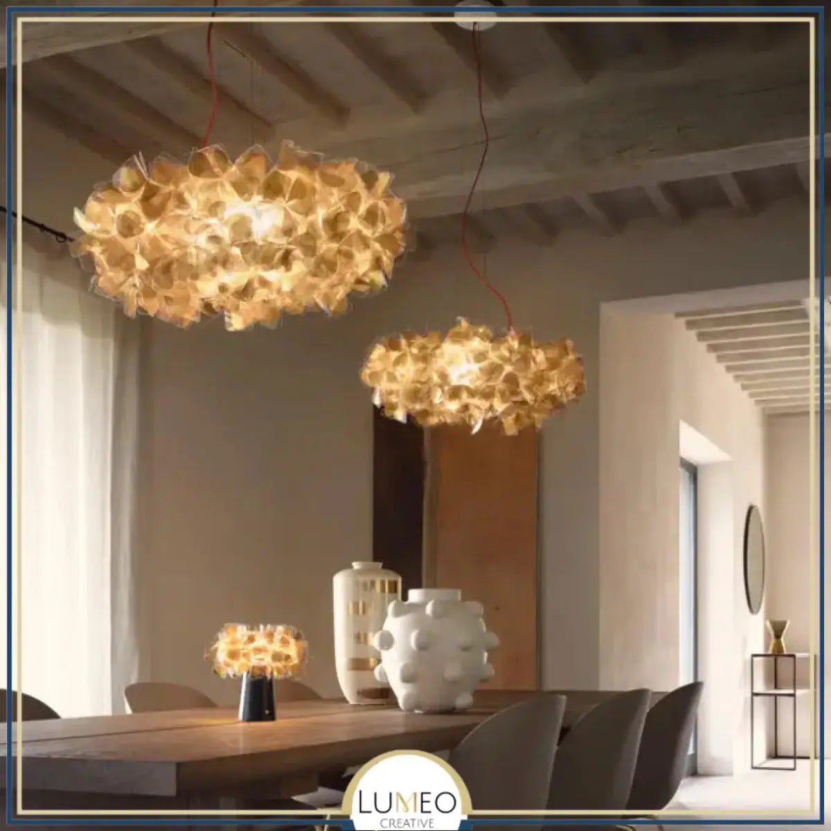 Suspension florale sculpturale noire