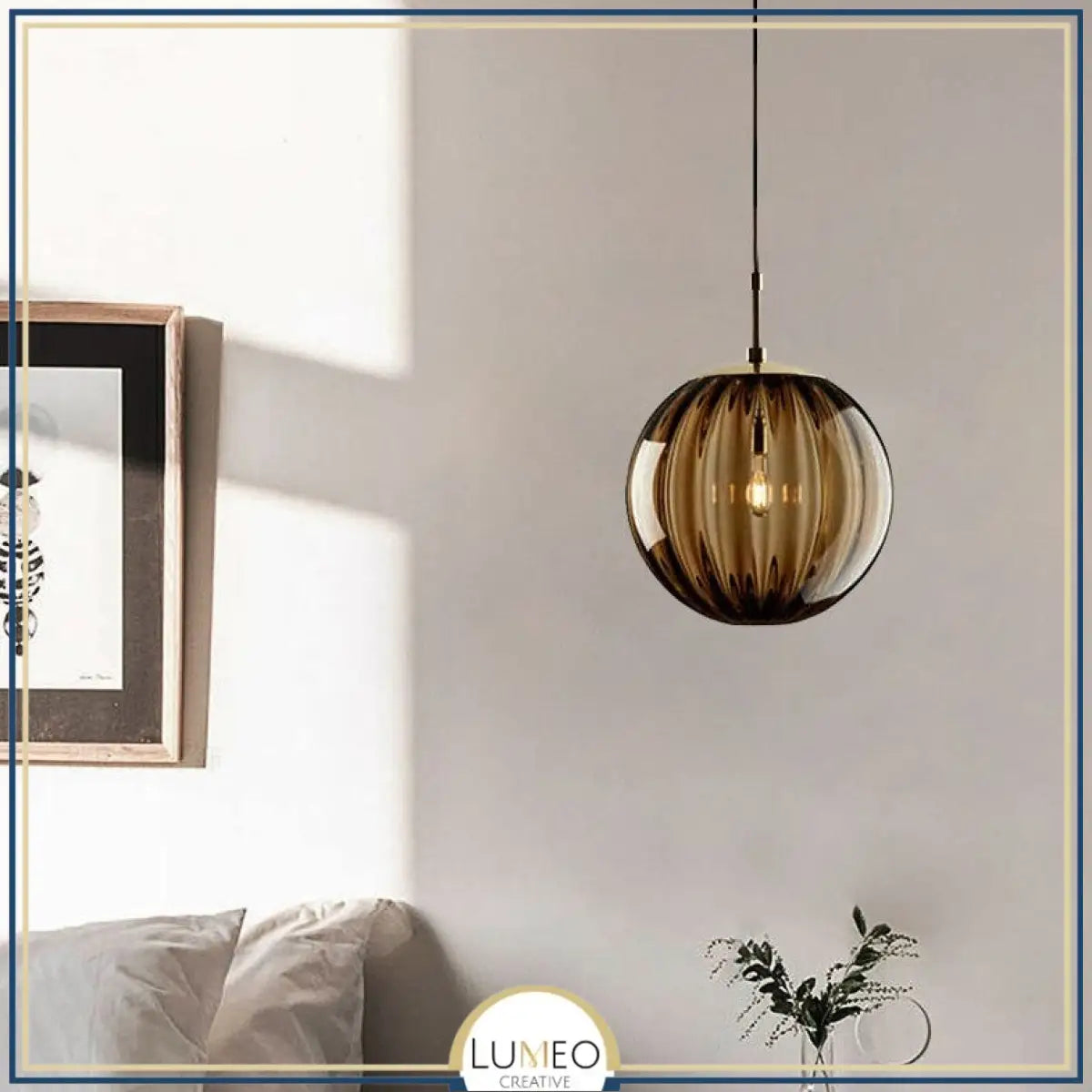 Suspension globe en verre nervuré | Éclat rétro & charme coloré