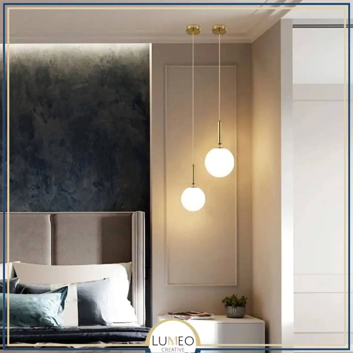 Suspension noir ou doré & boule en verre dépoli