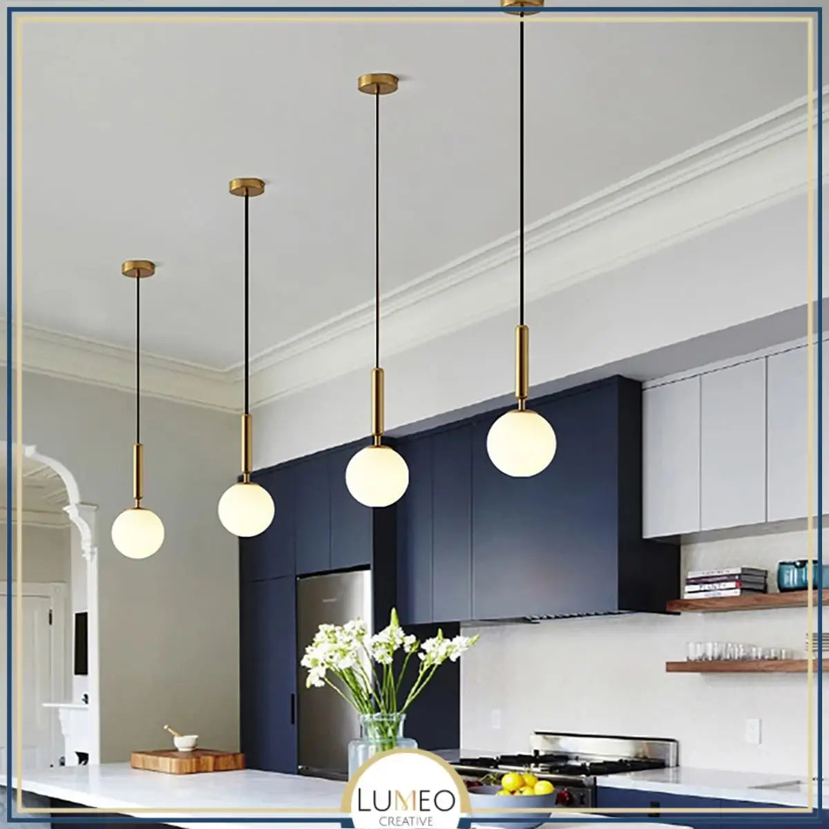 Suspension noir ou doré & boule en verre dépoli