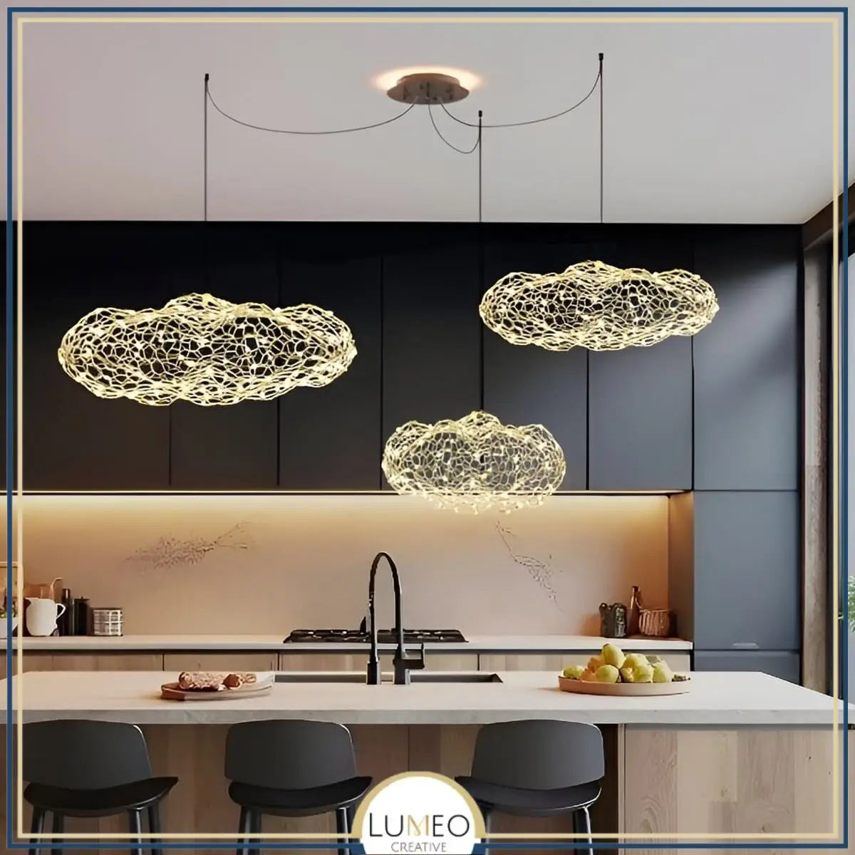 Suspension nuage métallique | Légèreté et élégance lumineuse