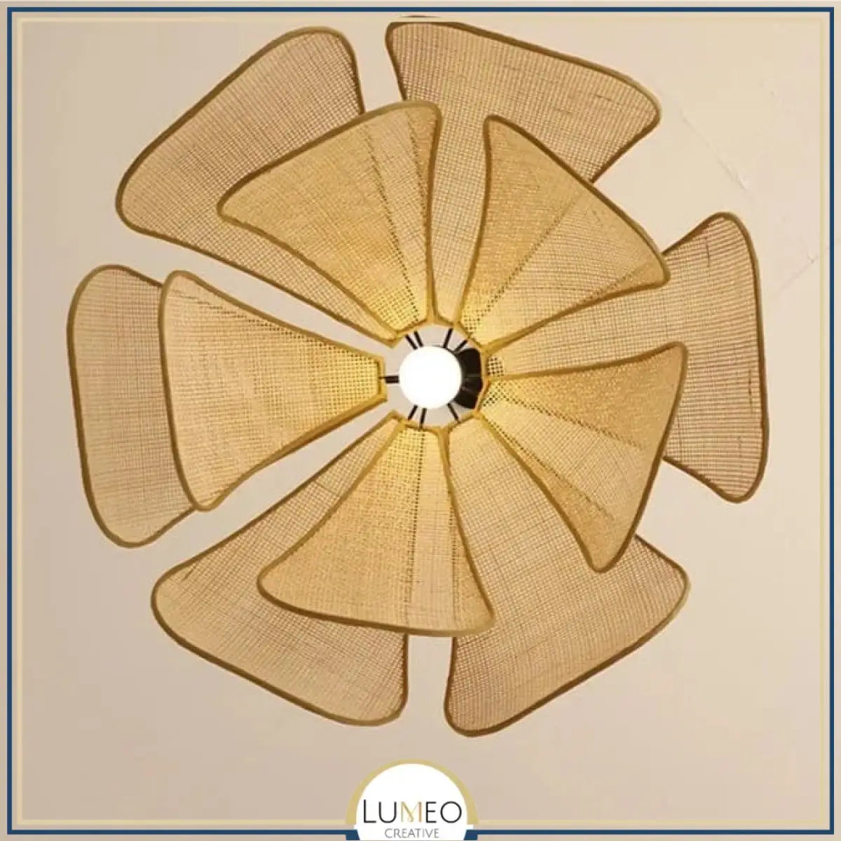 Suspension pétales rotin style Japandi