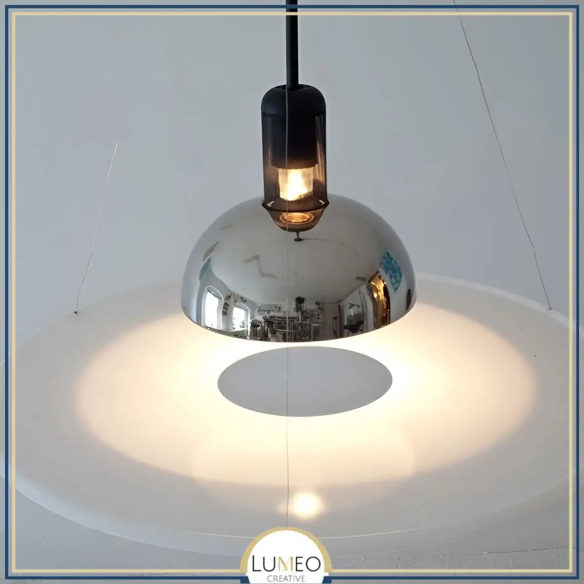 Suspension sculpturale circulaire | Design suspendu & éclairage indirect