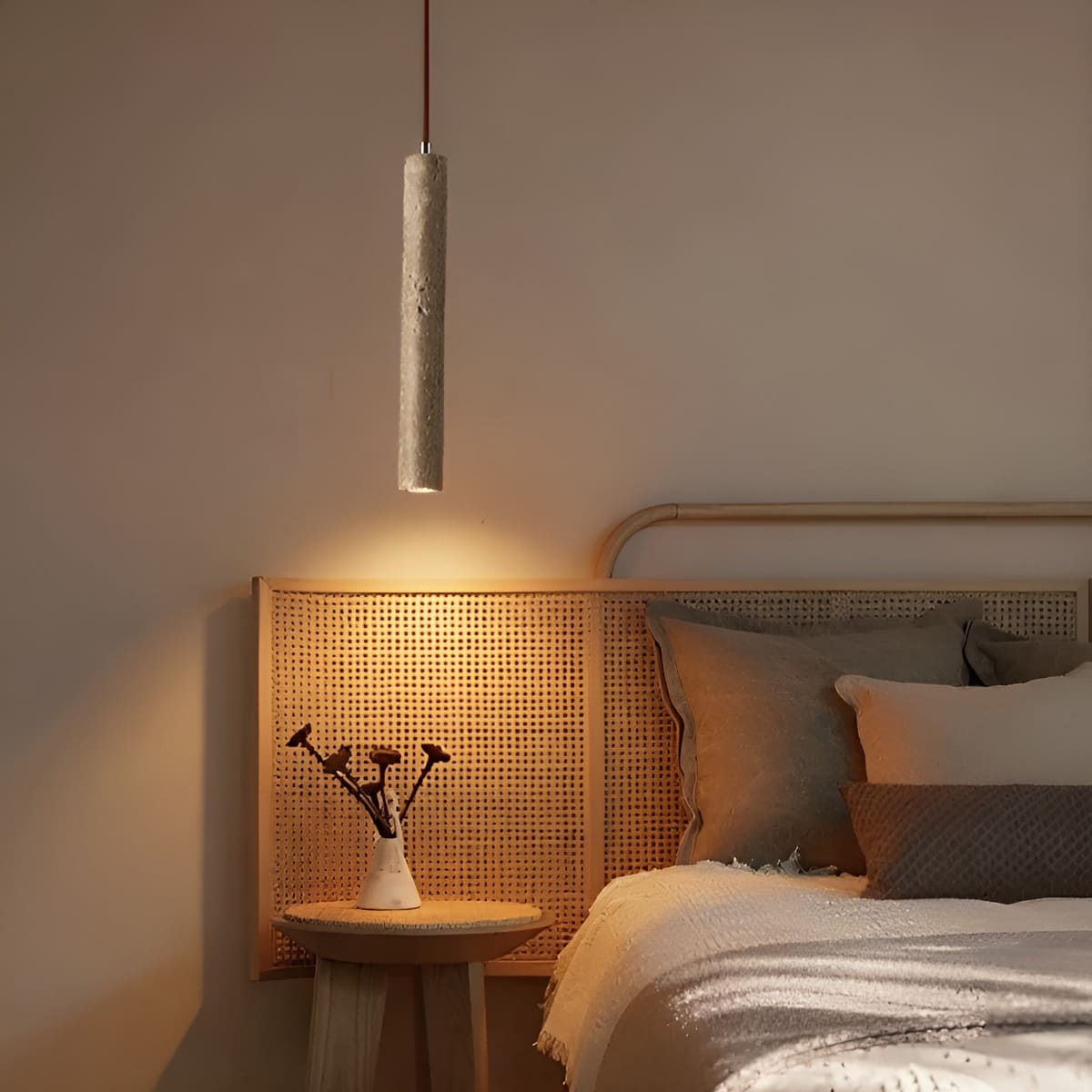 Suspension tube cylindrique en pierre naturelle