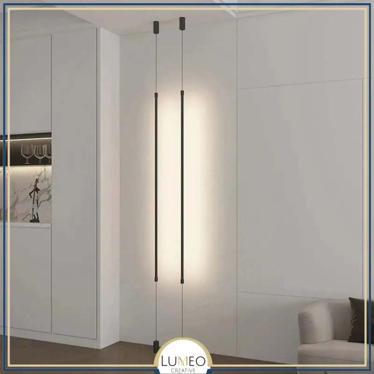 Tube lumineux mural vertical LED | Luminaire minimaliste avec option prise intégrée