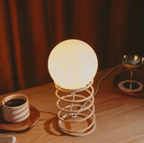 Lampe à poser design globe ressort | Élégance contemporaine B