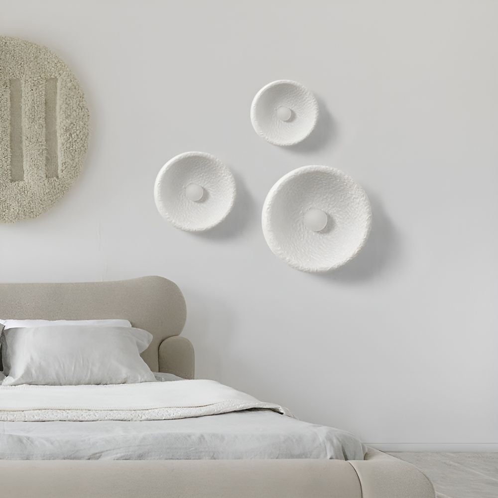 Applique murale disque texturée | Luminaire artistique en relief