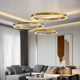 Lustre anneaux martelés dorés | Contemporain & Chic