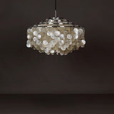 Lustre design en coquillages naturelles