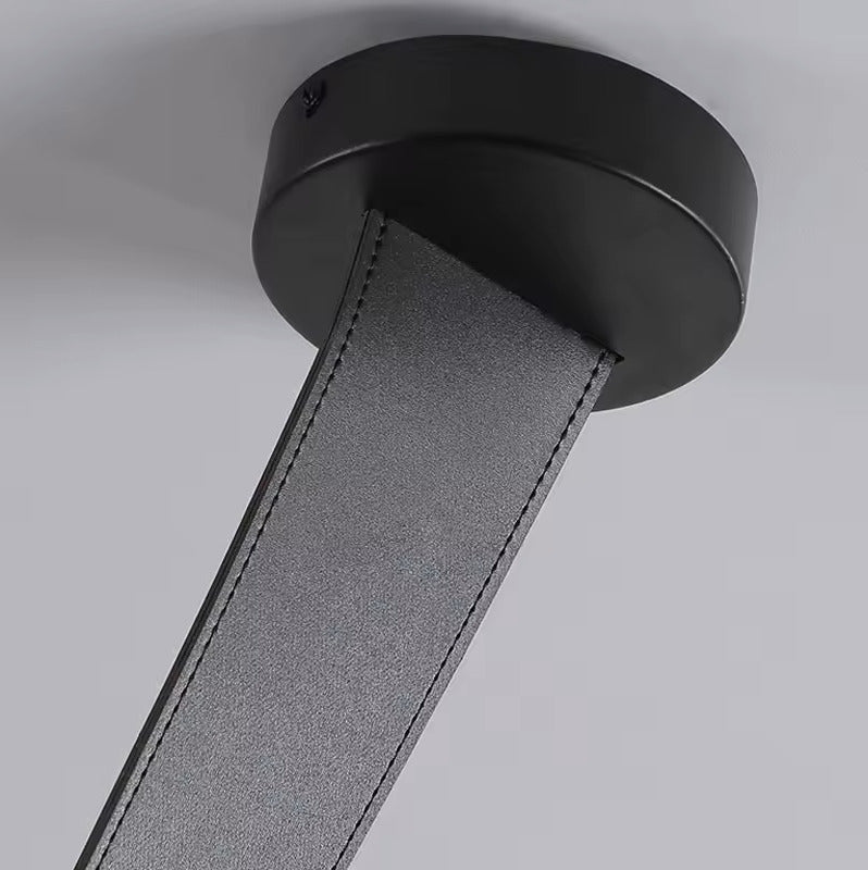 Lustre suspendu design à sangles de cuir et globes en verre
