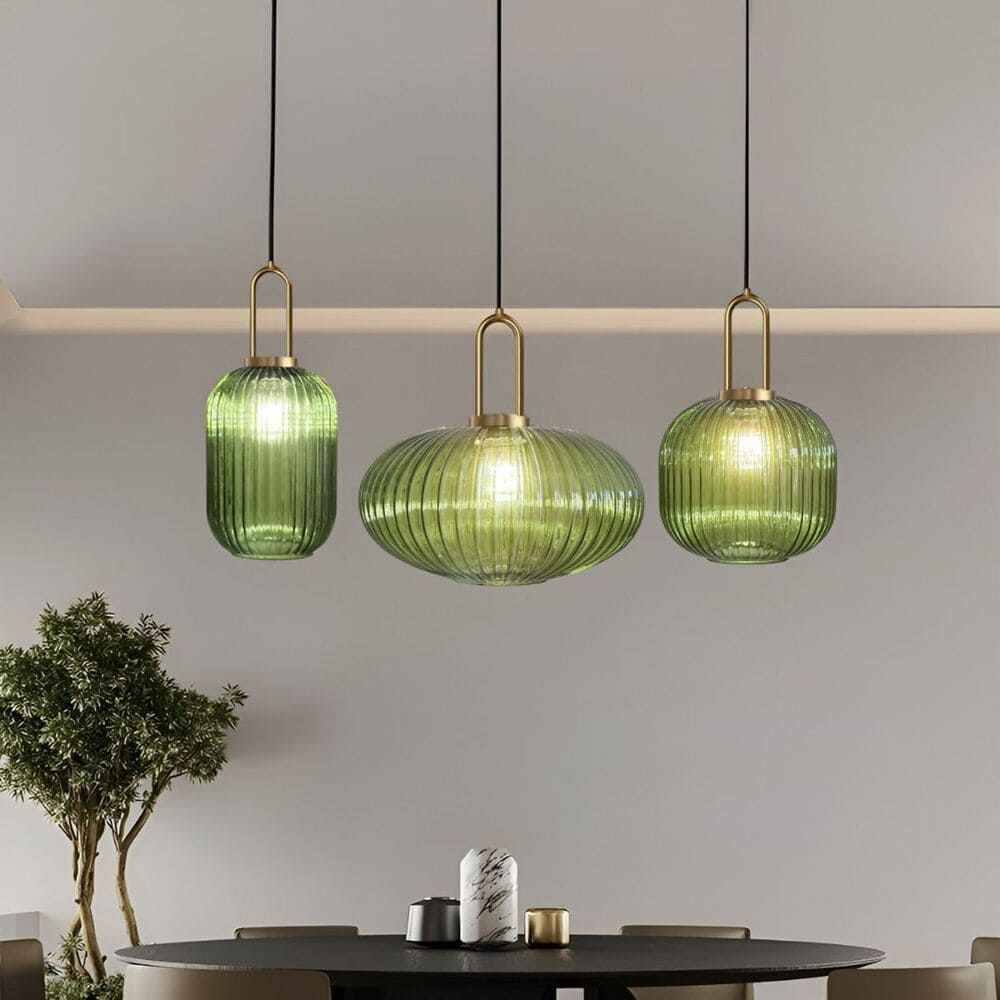 suspension en boule de verre vert 