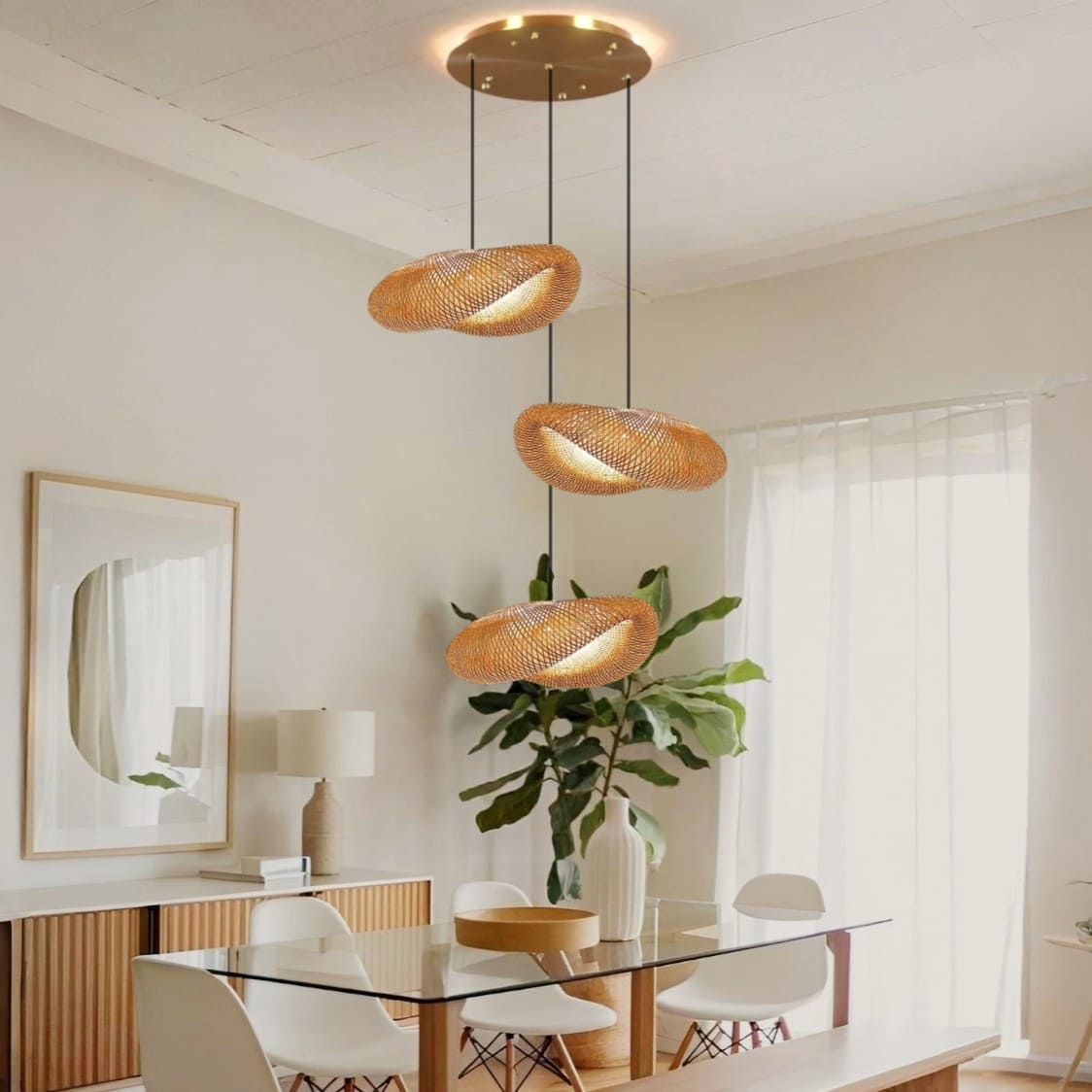 Suspension design en rotin tressé | Forme organique et chaleureuse